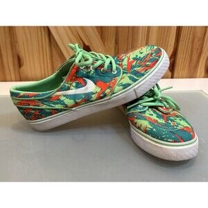 Nike ZOOM STEFAN JANOSKI Skateboarding Canvas Lizard Green Red Size 6.5 Youth
